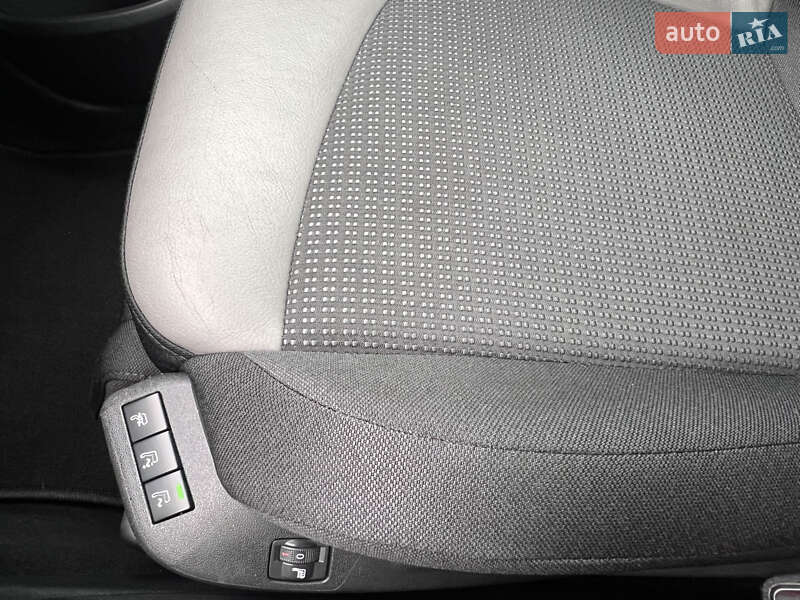 Мінівен Citroen Grand C4 Picasso 2015 в Львові