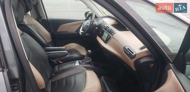 Мінівен Citroen Grand C4 Picasso 2013 в Львові фото 16 Мінівен Citroen Grand C4 Picasso 2013 в Львові
