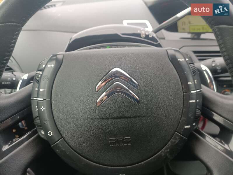 Мінівен Citroen Grand C4 Picasso 2011 в Києві