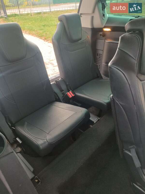 Мінівен Citroen Grand C4 Picasso 2011 в Києві