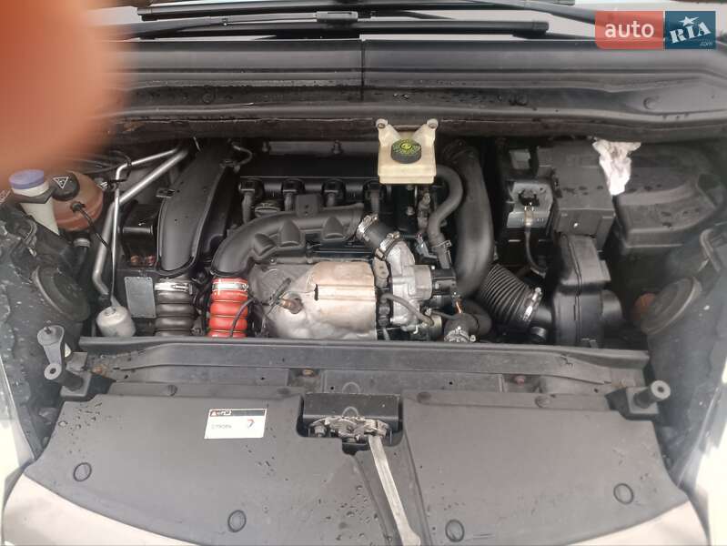 Мінівен Citroen Grand C4 Picasso 2011 в Києві