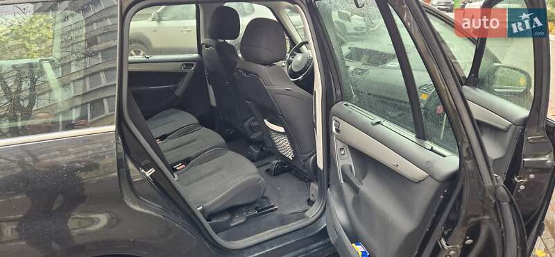 Минивэн Citroen Grand C4 Picasso 2012 в Киеве фото 8 Минивэн Citroen Grand C4 Picasso 2012 в Киеве