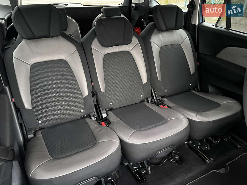 Мінівен Citroen Grand C4 Picasso 2016 в Львові фото 31 Мінівен Citroen Grand C4 Picasso 2016 в Львові