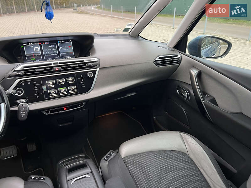 Мінівен Citroen Grand C4 Picasso 2016 в Львові фото 52 Мінівен Citroen Grand C4 Picasso 2016 в Львові