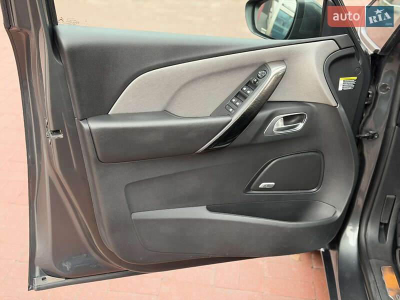 Минивэн Citroen Grand C4 Picasso 2016 в Ровно фото 19 Минивэн Citroen Grand C4 Picasso 2016 в Ровно