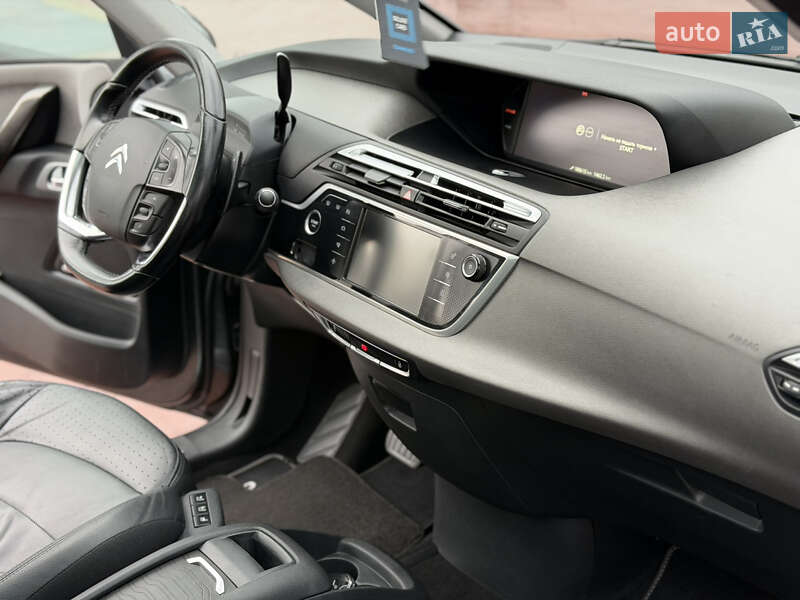 Минивэн Citroen Grand C4 Picasso 2016 в Ровно фото 27 Минивэн Citroen Grand C4 Picasso 2016 в Ровно