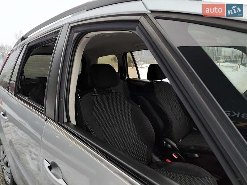 Минивэн Citroen Grand C4 Picasso 2009 в Киеве