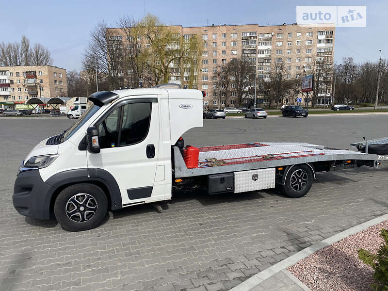 Автовоз Citroen Jumper 2017 в Луцке
