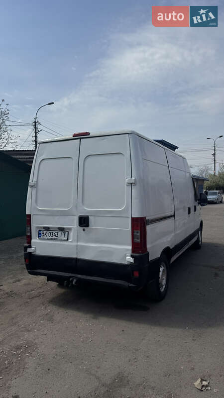 Грузовой фургон Citroen Jumper 2005 в Ровно