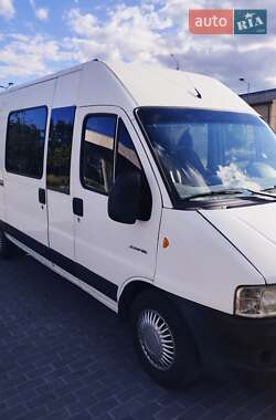 Вантажопасажирський фургон Citroen Jumper 2004 в Києві