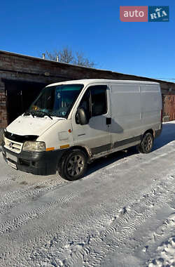Вантажний фургон Citroen Jumper 2003 в Чугуєві