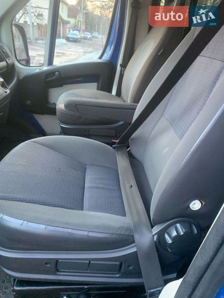 Автовоз Citroen Jumper 2013 в Ровно
