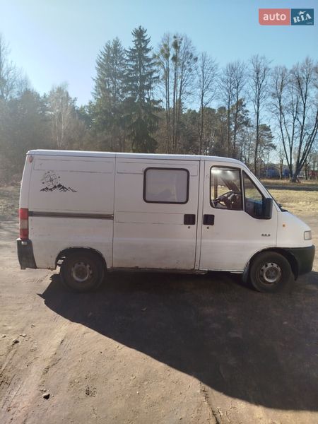 Вантажопасажирський фургон Citroen Jumper 1999 в Цумані