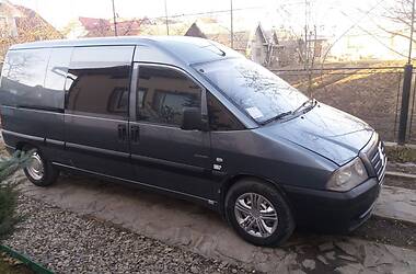 Минивэн Citroen Jumpy 2006 в 