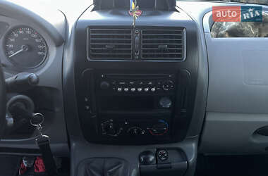 Грузовой фургон Citroen Jumpy 2012 в 