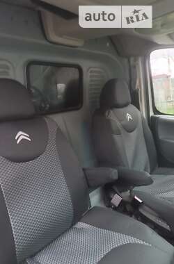 Вантажний фургон Citroen Jumpy 2011 в Івано-Франківську