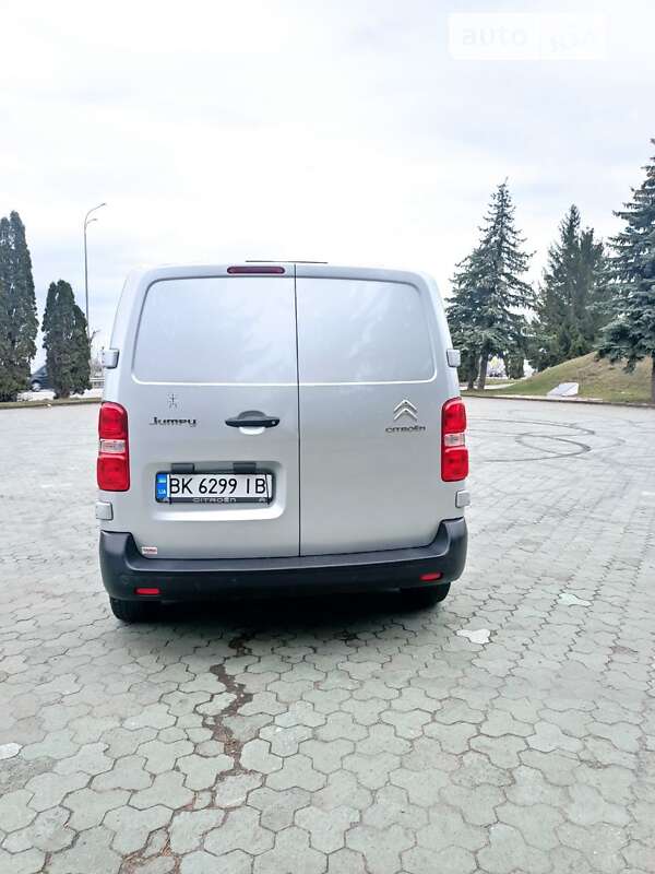Грузовой фургон Citroen Jumpy 2018 в Дубно