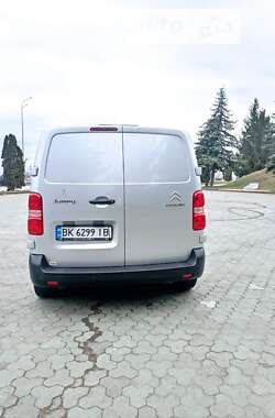 Грузовой фургон Citroen Jumpy 2018 в 