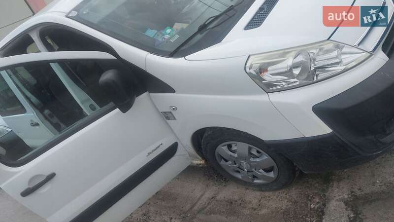 Минивэн Citroen Jumpy 2009 в Коростышеве