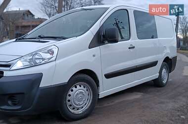 Грузопассажирский фургон Citroen Jumpy 2012 в 