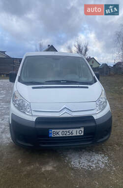 Вантажний фургон Citroen Jumpy 2011 в Володимирці