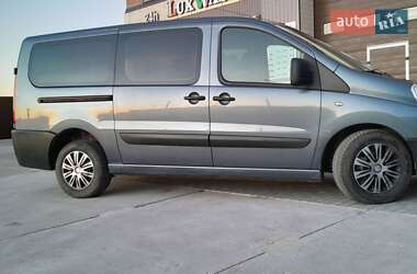 Минивэн Citroen Jumpy 2010 в 