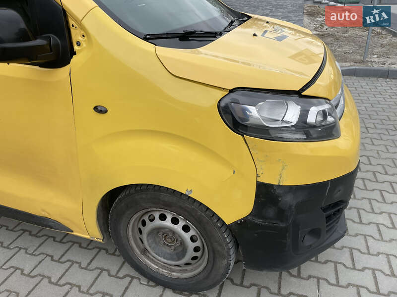 Вантажний фургон Citroen Jumpy 2017 в Львові