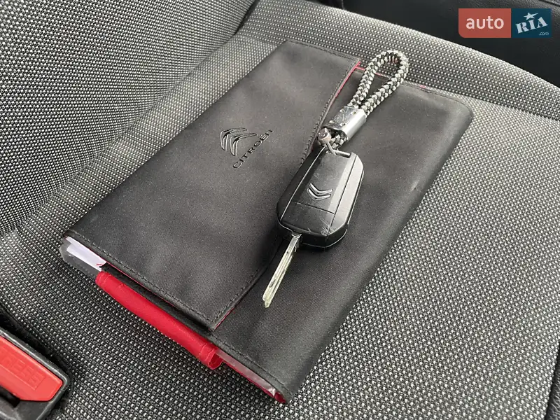 Вантажний фургон Citroen Jumpy 2017 в Львові документ