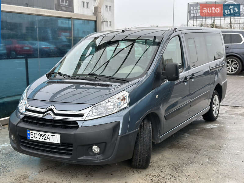 Минивэн Citroen Jumpy 2012 в 
