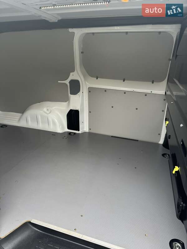 Грузовой фургон Citroen Jumpy 2020 в Луцке
