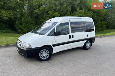 Минивэн Citroen Jumpy 2006 в 