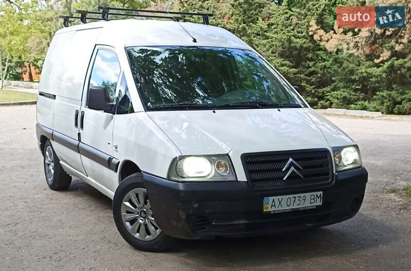 Грузовой фургон Citroen Jumpy 2005 в 