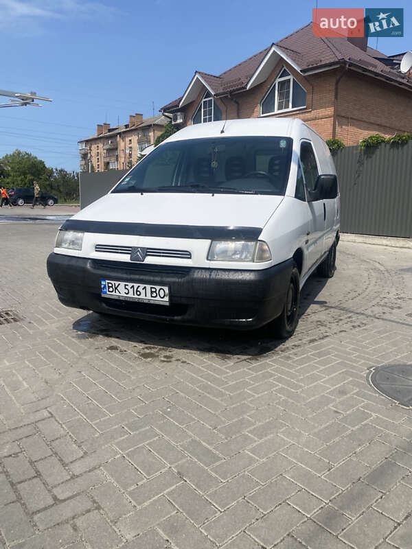 Грузовой фургон Citroen Jumpy 2000 в Сарнах