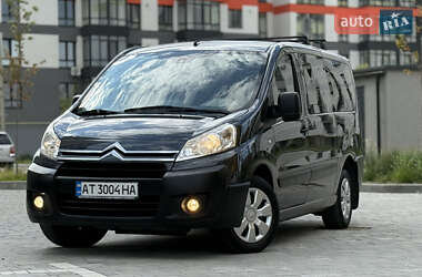 Минивэн Citroen Jumpy 2011 в 