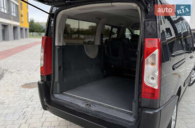 Минивэн Citroen Jumpy 2011 в 
