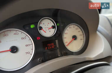 Минивэн Citroen Jumpy 2011 в 