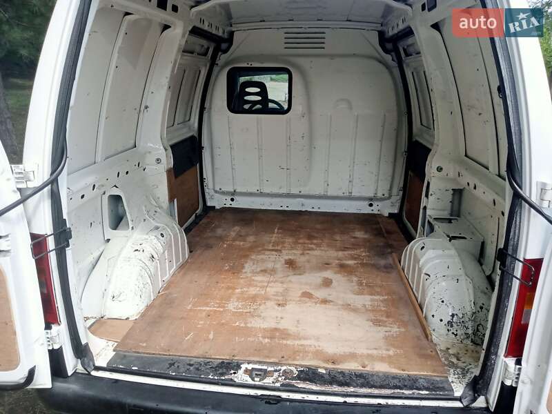 Вантажний фургон Citroen Jumpy 2005 в Рівному