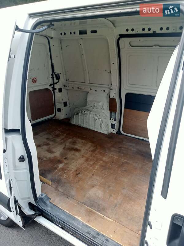 Вантажний фургон Citroen Jumpy 2005 в Рівному