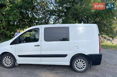 Грузопассажирский фургон Citroen Jumpy 2010 в 