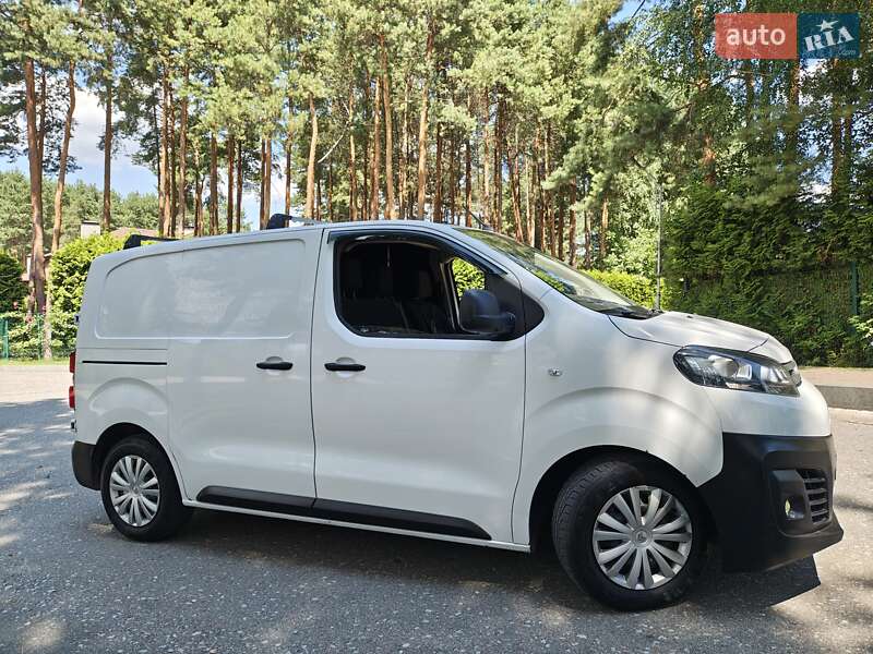 Вантажний фургон Citroen Jumpy 2016 в Києві