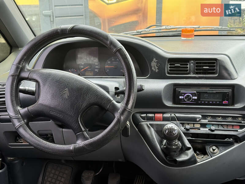 Минивэн Citroen Jumpy 2003 в Стрые