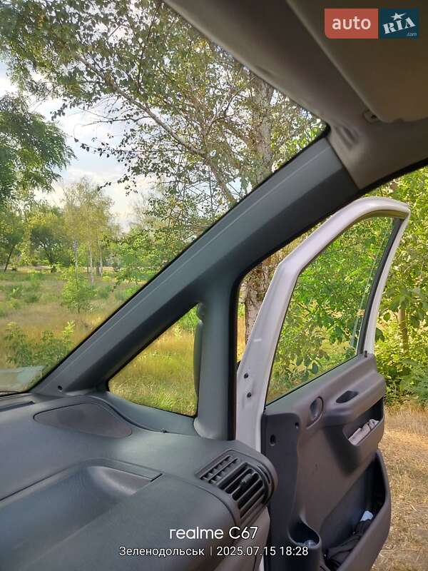 Минивэн Citroen Jumpy 2005 в Зеленодольской фото 39 Минивэн Citroen Jumpy 2005 в Зеленодольской