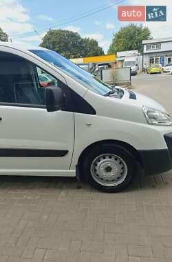 Грузовой фургон Citroen Jumpy 2013 в 