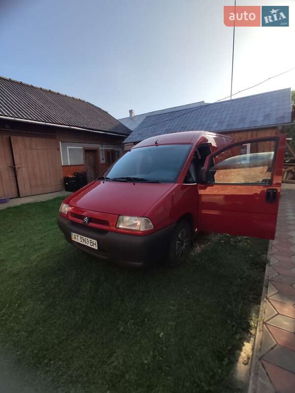 Грузовой фургон Citroen Jumpy 2000 в Рожнове