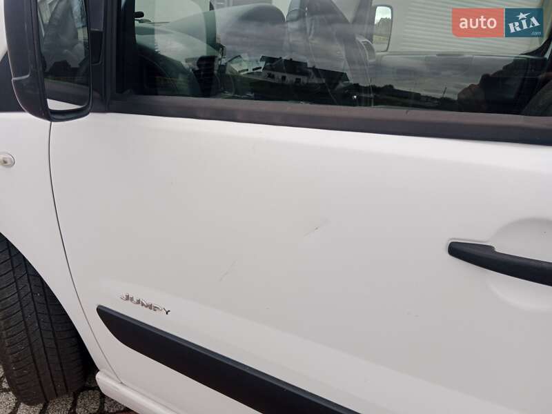 Мінівен Citroen Jumpy 2007 в Тернополі фото 2 Мінівен Citroen Jumpy 2007 в Тернополі