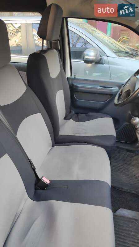 Мінівен Citroen Jumpy 2004 в Світловодську