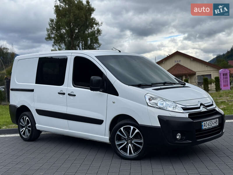 Вантажний фургон Citroen Jumpy 2014 в Міжгір'ї