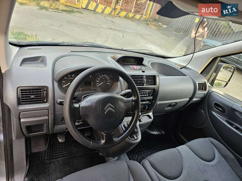 Грузовой фургон Citroen Jumpy 2013 в Запорожье фото 6 Грузовой фургон Citroen Jumpy 2013 в Запорожье