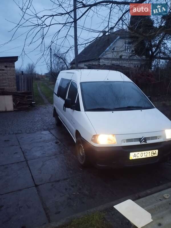 Минивэн Citroen Jumpy 2004 в Нововолынске