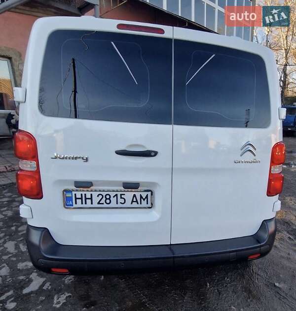 Грузопассажирский фургон Citroen Jumpy 2020 в Подольске фото 12 Грузопассажирский фургон Citroen Jumpy 2020 в Подольске